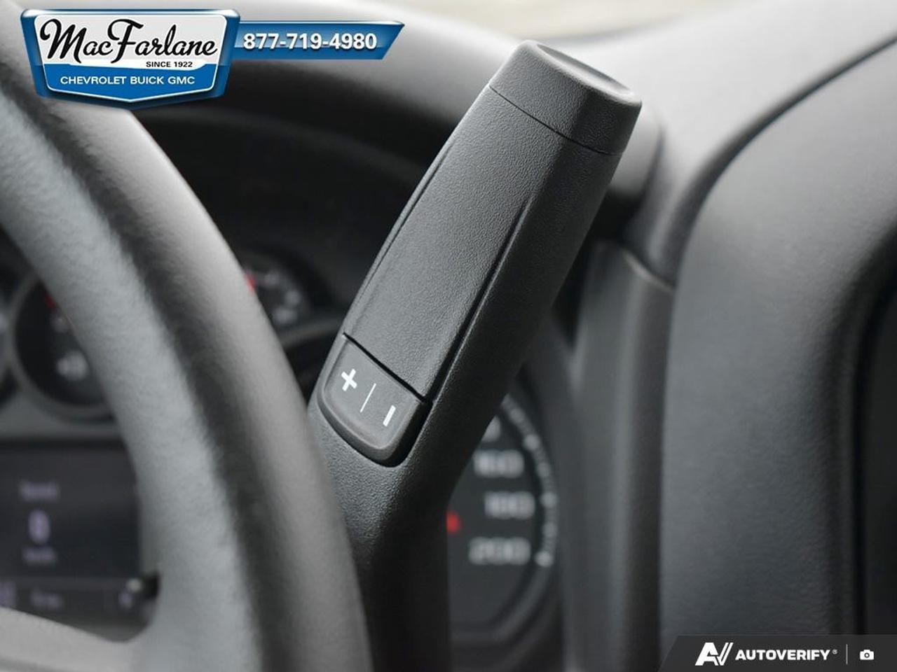 2026 GMC Sierra 1500 Crew Cab Short Box 4-Wheel Drive Pro Photo