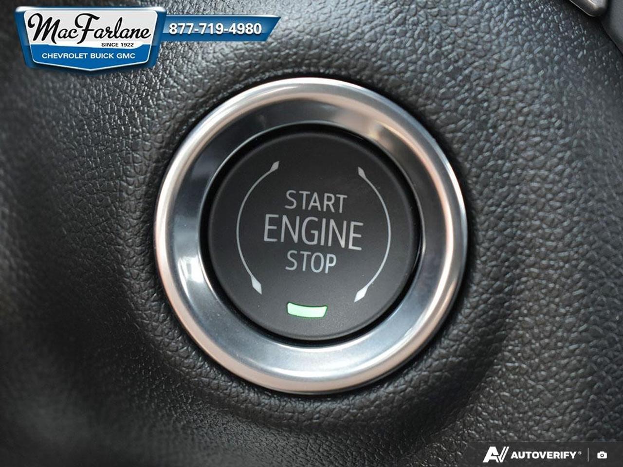 2026 GMC Sierra 1500 Crew Cab Short Box 4-Wheel Drive Pro Photo