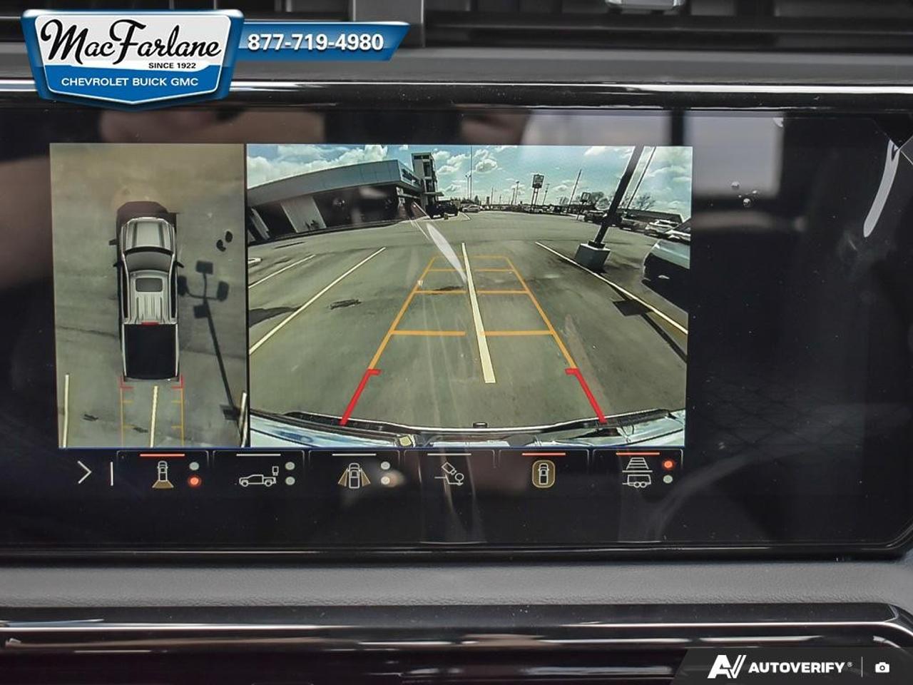 2026 GMC Sierra 1500 Crew Cab Short Box 4-Wheel Drive AT4 Photo