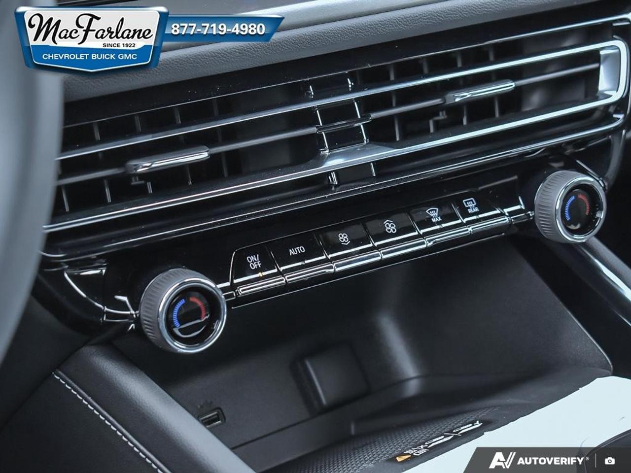 2026 Chevrolet Traverse AWD 4dr LT Photo