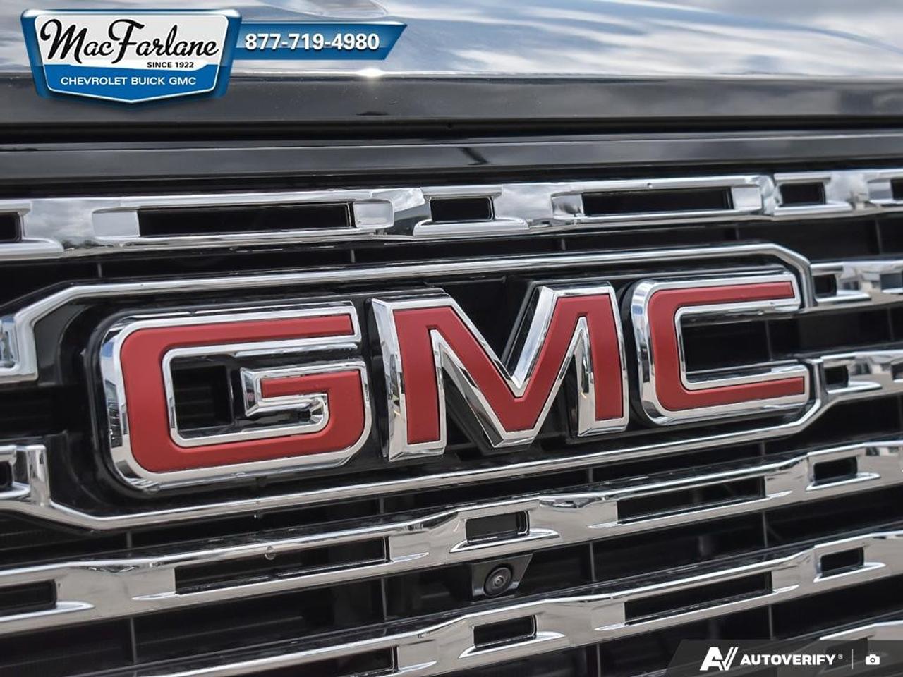 2026 GMC Canyon Crew Cab Short Box 4-Wheel Drive Denali Photo