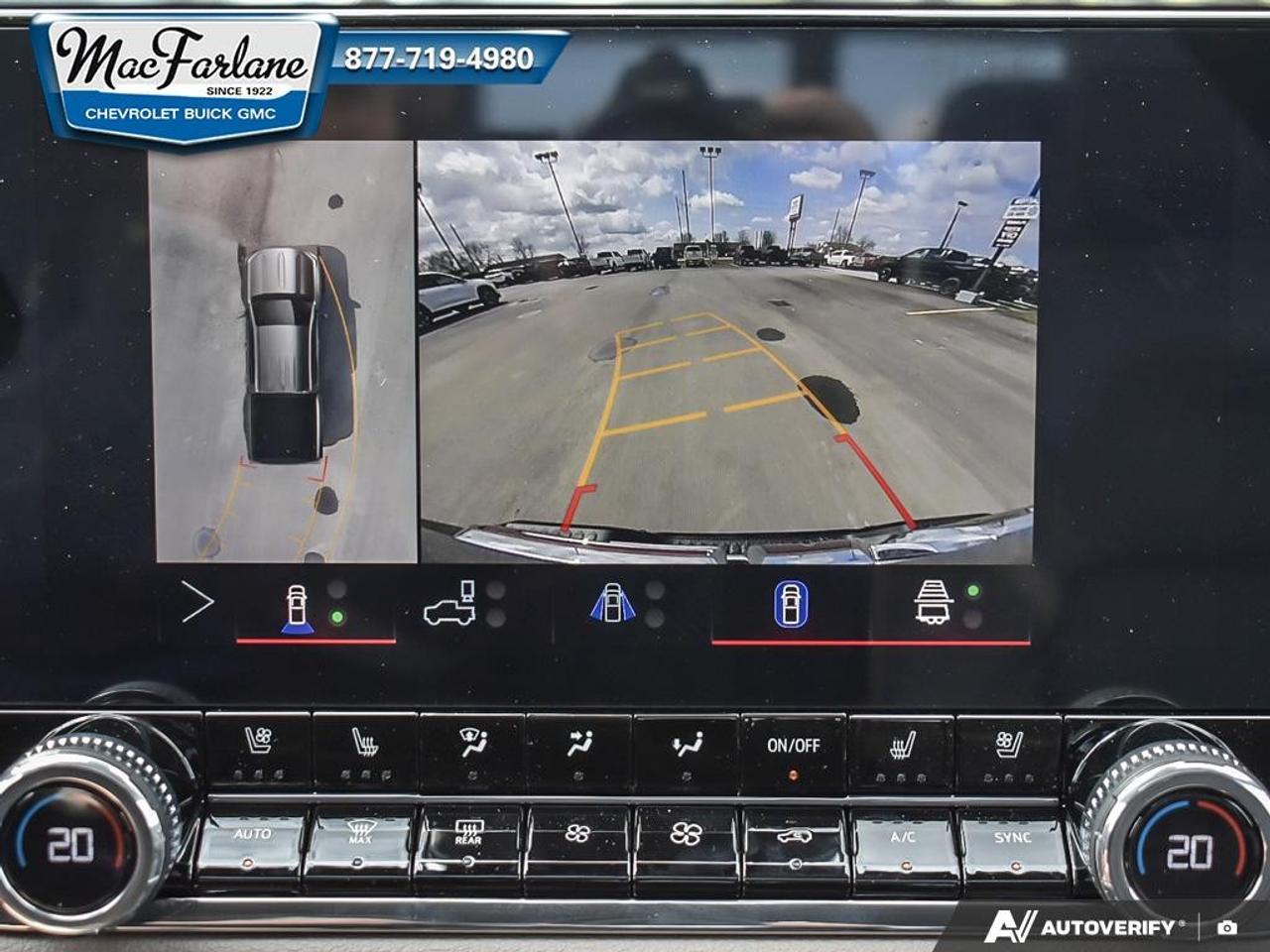 2026 GMC Canyon Crew Cab Short Box 4-Wheel Drive Denali Photo