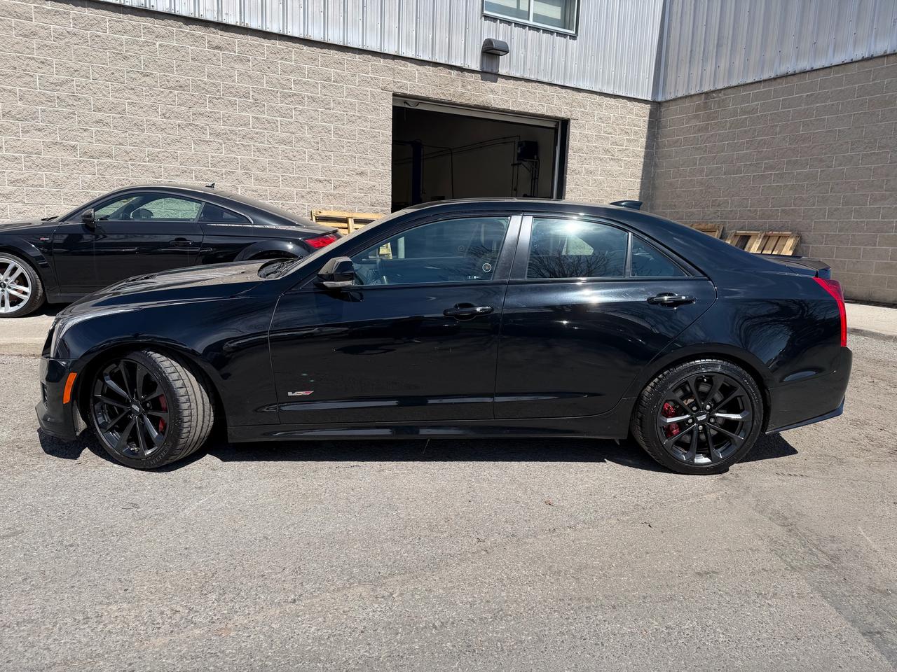 2016 Cadillac ATS-V ATS-V!!! AUTO, SUNROOF, BOSE AUDIO, TWO-TONE SEATS Photo4