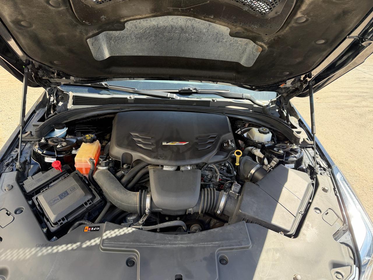 2016 Cadillac ATS-V ATS-V!!! AUTO, SUNROOF, BOSE AUDIO, TWO-TONE SEATS Photo