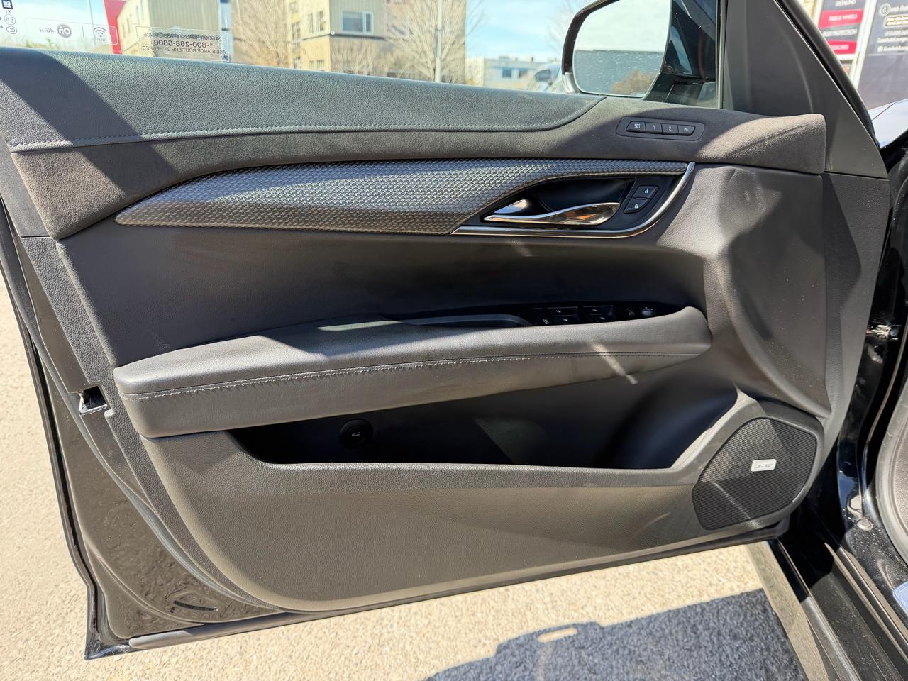 2016 Cadillac ATS-V ATS-V!!! AUTO, SUNROOF, BOSE AUDIO, TWO-TONE SEATS Photo