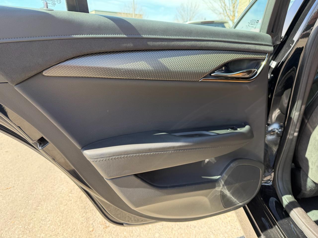 2016 Cadillac ATS-V ATS-V!!! AUTO, SUNROOF, BOSE AUDIO, TWO-TONE SEATS Photo