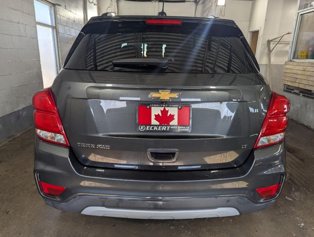 2019 Chevrolet Trax LT  WITH APPLE CARPLAY!! Photo