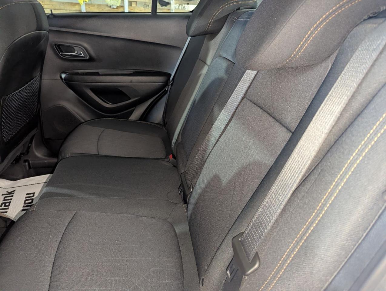 2019 Chevrolet Trax LT  WITH APPLE CARPLAY!! Photo