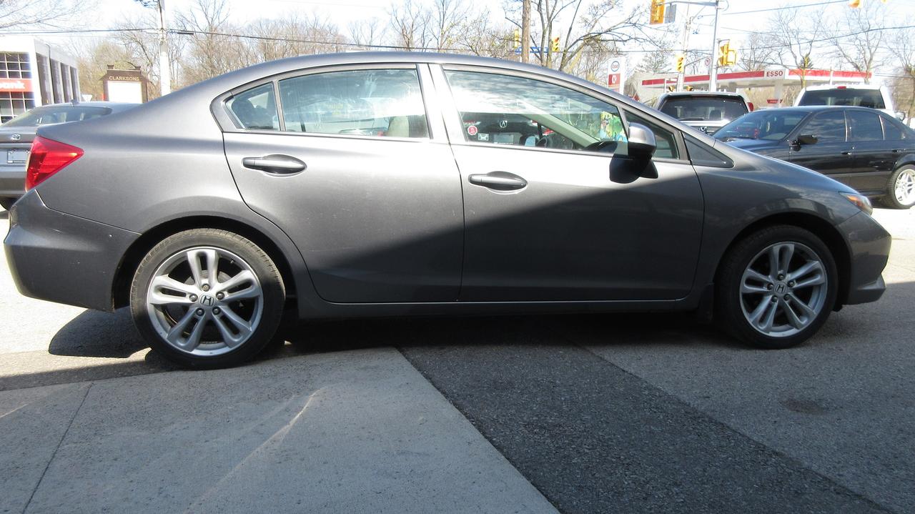 2012 Honda Civic LX Photo3