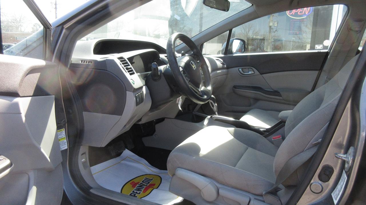 2012 Honda Civic LX Photo