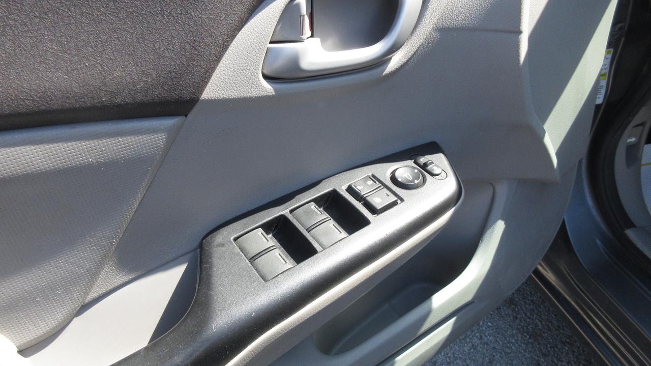 2012 Honda Civic LX Photo