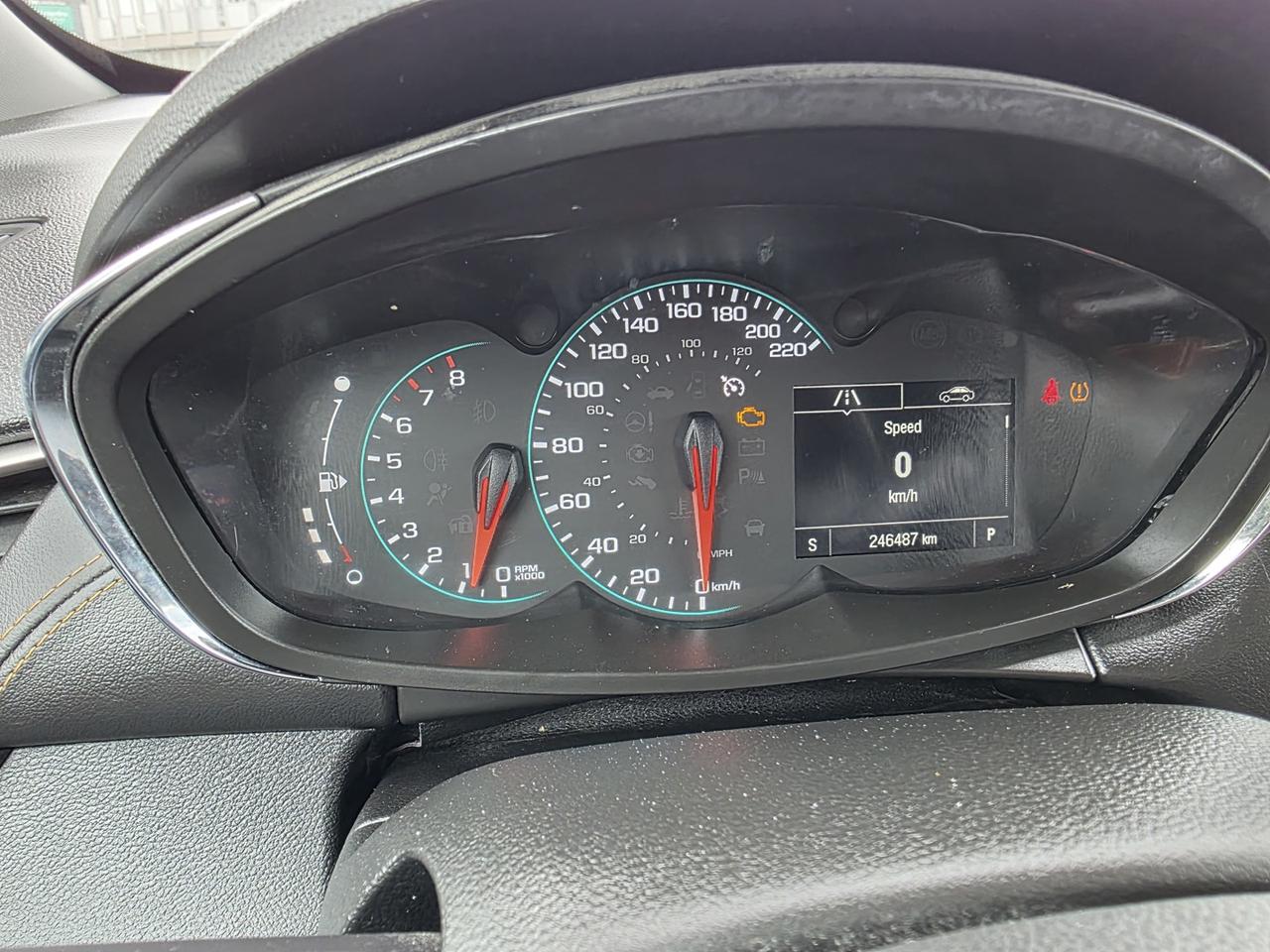 2017 Chevrolet Trax LT AWD Photo