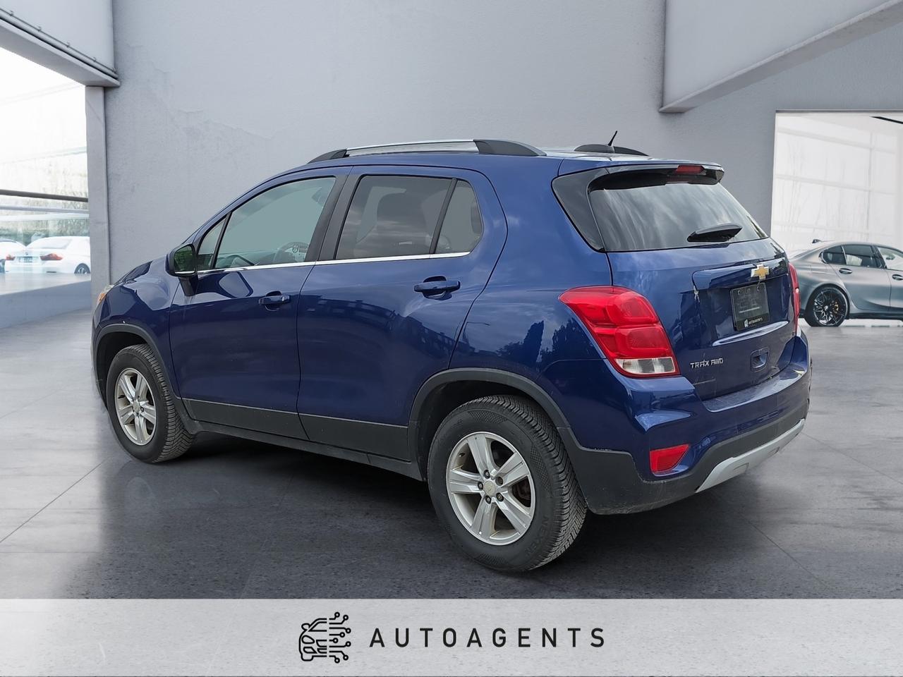2017 Chevrolet Trax LT AWD Photo1