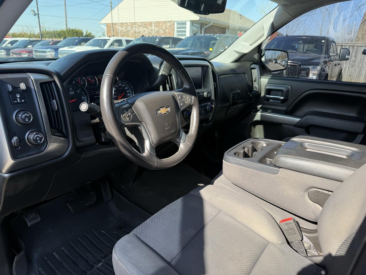 2017 Chevrolet Silverado 1500 LT | Clean Carfax | Drives Great Photo