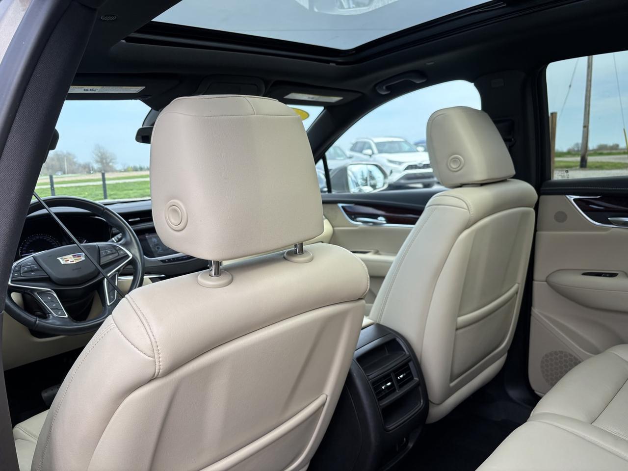 2019 Cadillac XT5 Luxury AWD ~CLEAN CARFAX~3.6 L~ Photo