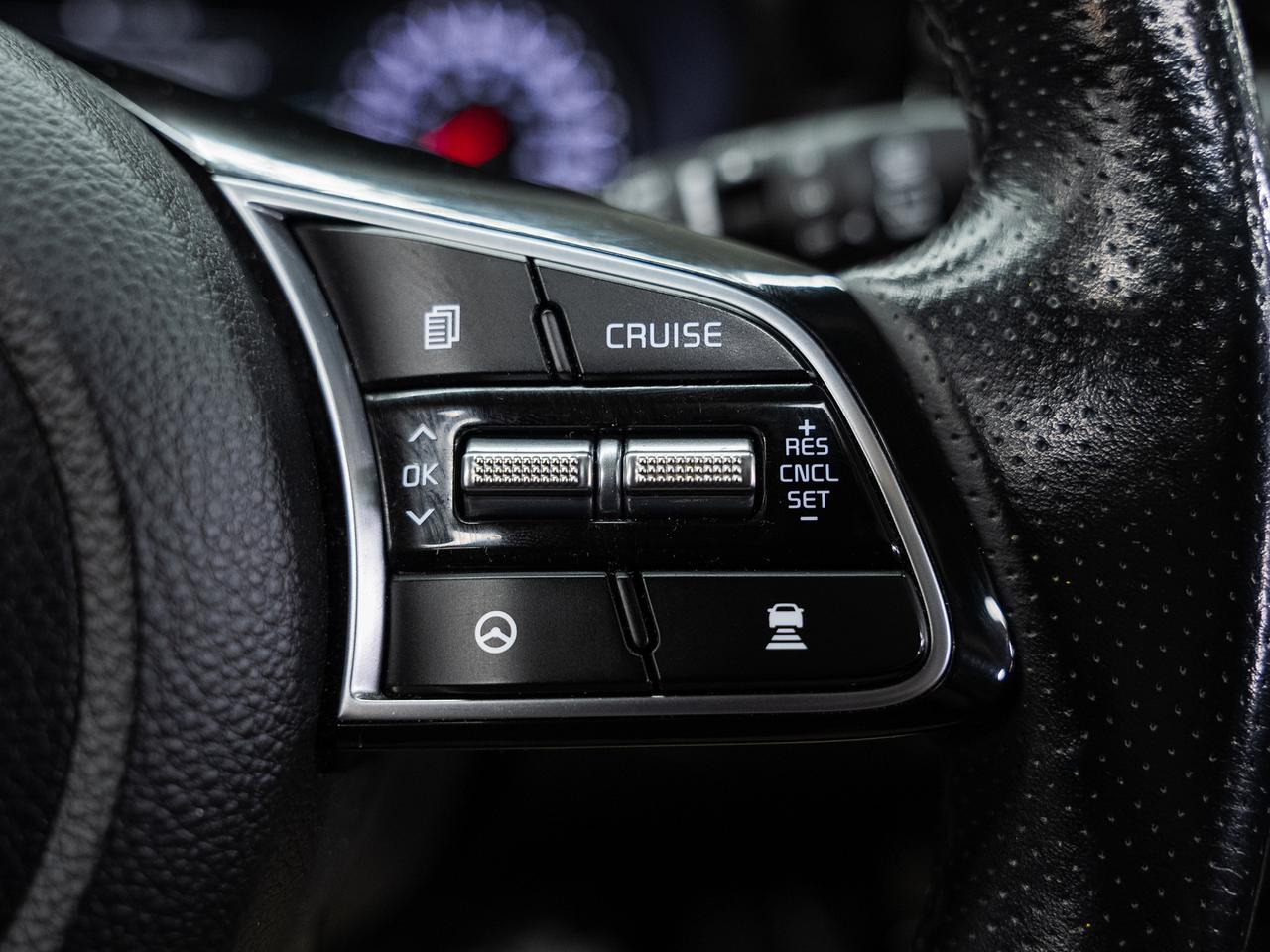 2022 Kia Seltos SX TURBO | Sunroof | Leather | HUD | BSM | CarPlay