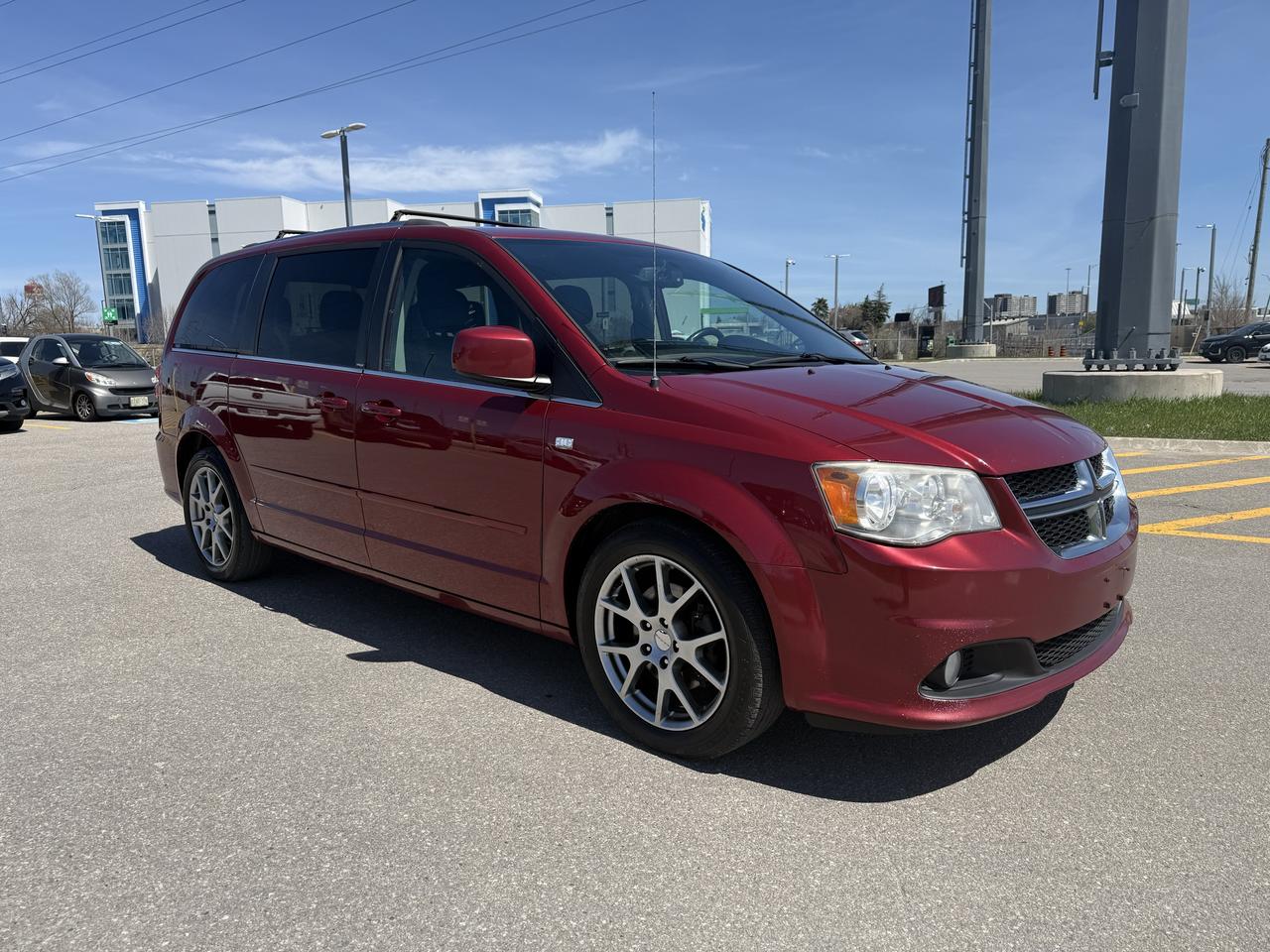 2014 Dodge Grand Caravan 30th Anniversary*LEATHER*DVD*PWR DOORS* Photo2