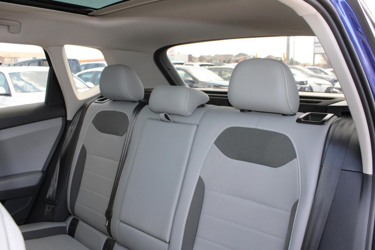 2024 Volkswagen Taos Comfortline Photo