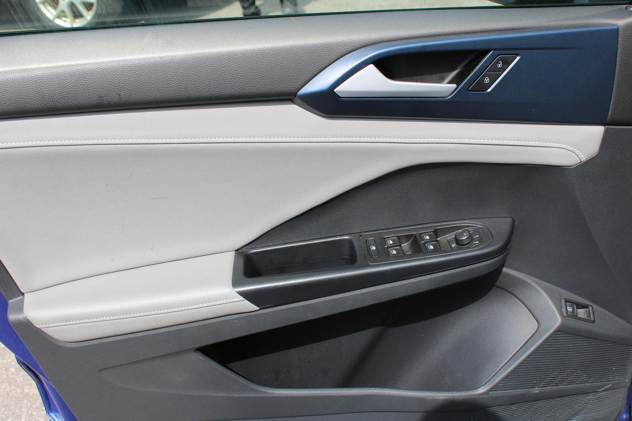 2024 Volkswagen Taos Comfortline Photo