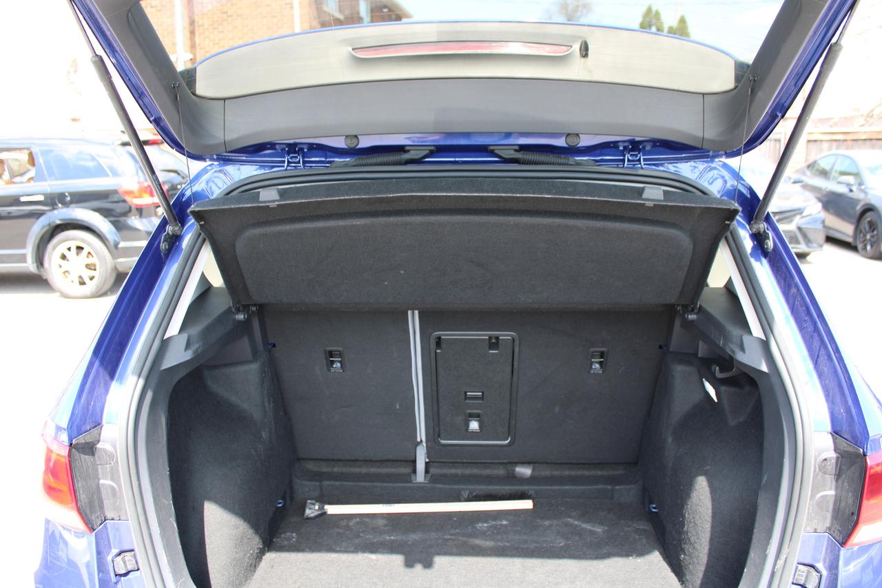 2024 Volkswagen Taos Comfortline Photo