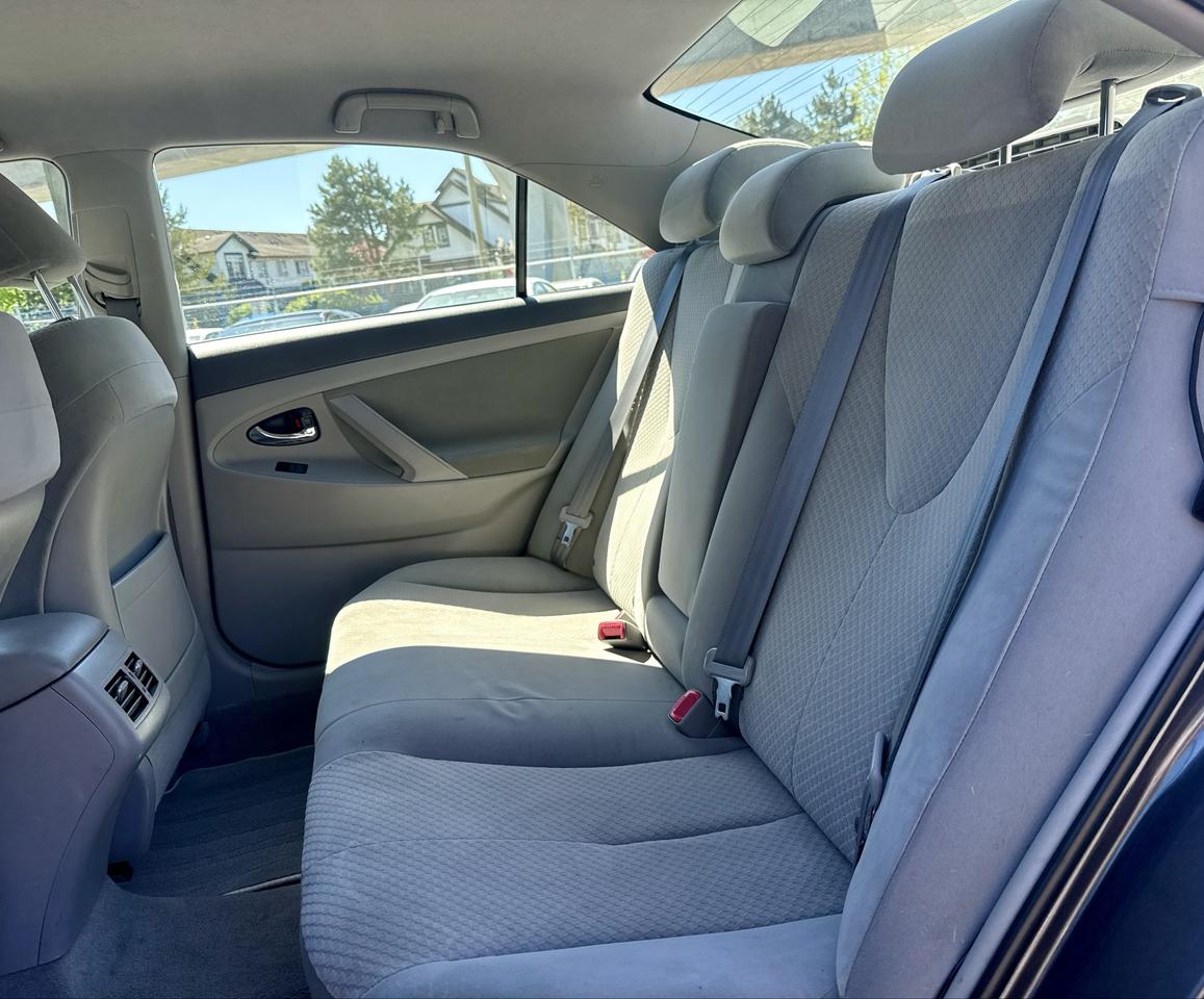 2007 Toyota Camry FINANCING AVAILABLE Photo14