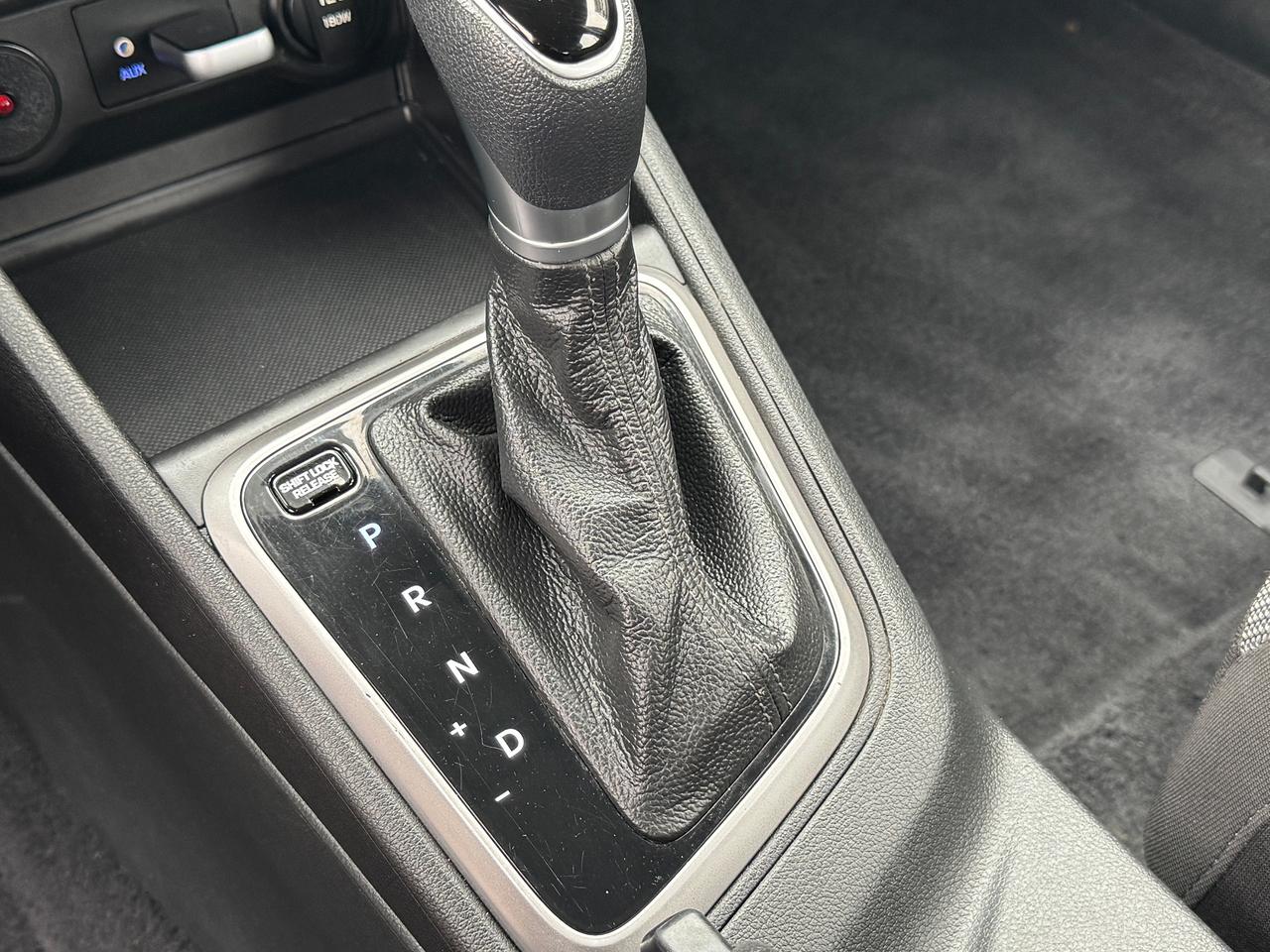 2019 Hyundai Accent Preferred+Winter+New All Season Tires+CLEAN CARFAX Photo
