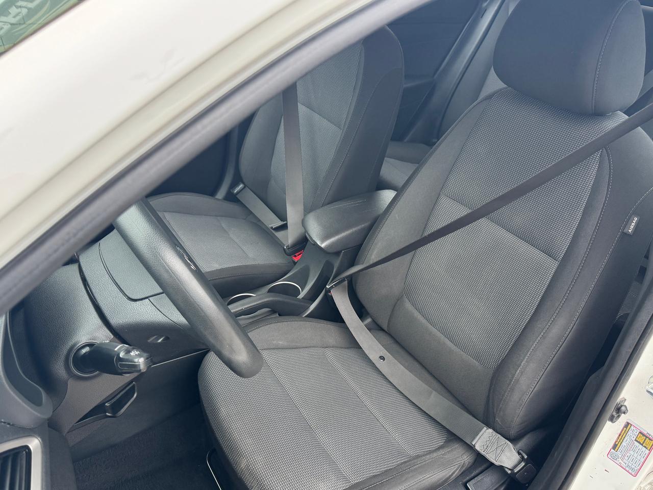 2019 Hyundai Accent Preferred+Winter+New All Season Tires+CLEAN CARFAX Photo