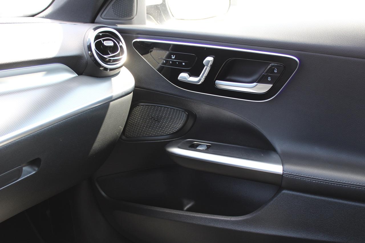 2024 Mercedes-Benz C-Class C 300 Photo