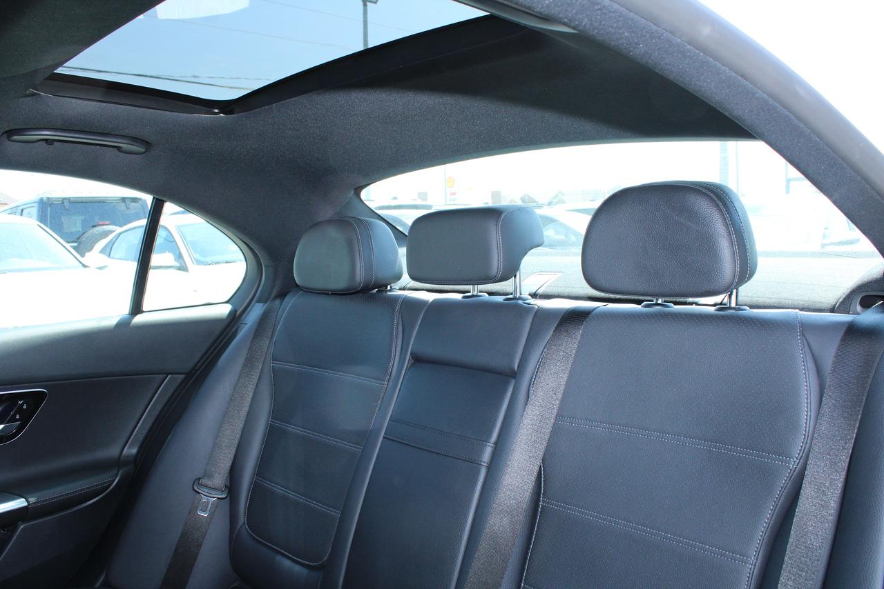 2024 Mercedes-Benz C-Class C 300 Photo
