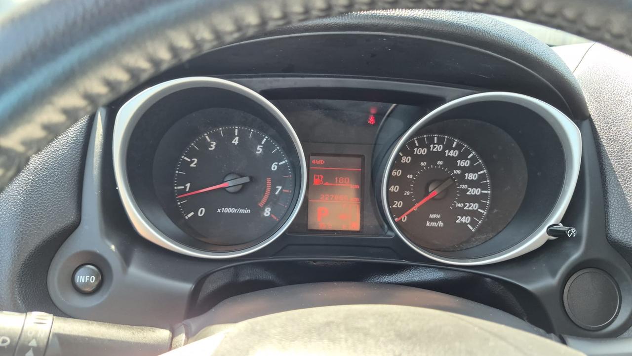 2014 Mitsubishi RVR SE, AWD, 4 CYL, RELIABLE, ALLOYS, CERTIFIED Photo