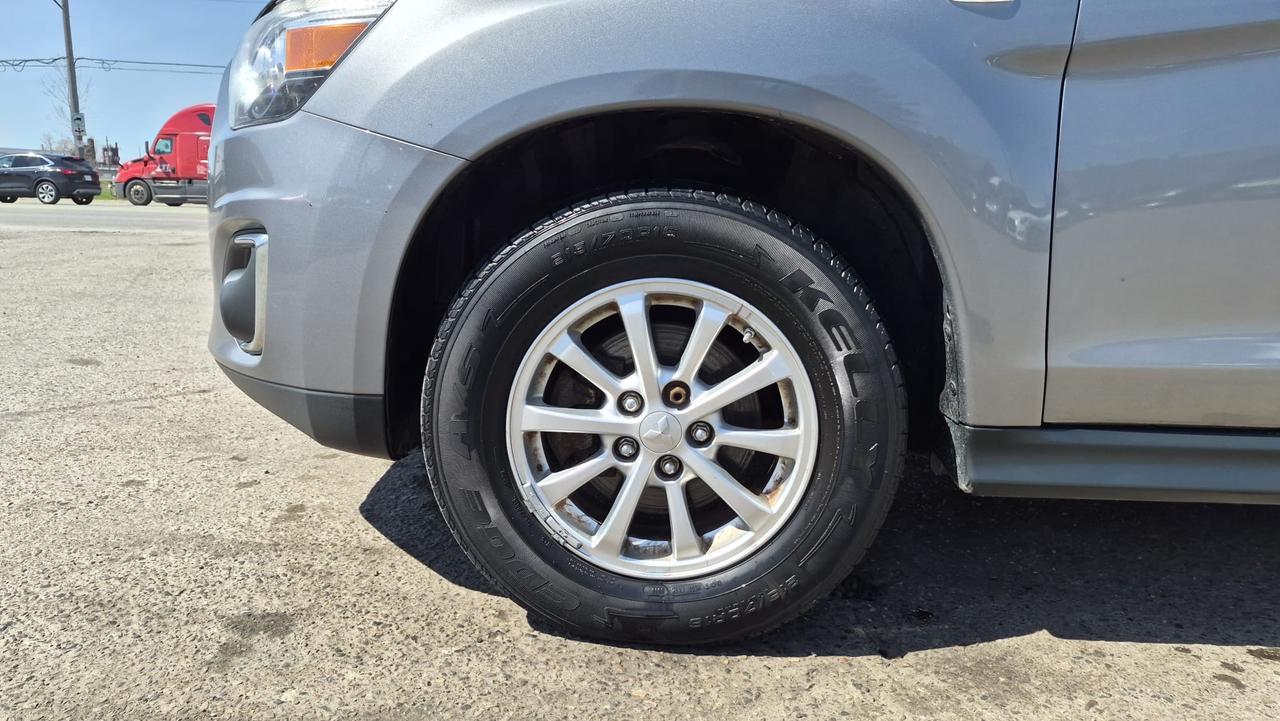 2014 Mitsubishi RVR SE, AWD, 4 CYL, RELIABLE, ALLOYS, CERTIFIED Photo