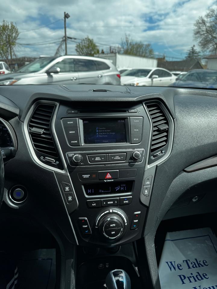 2017 Hyundai Santa Fe XL AWD Premium | CERTIFIED | 7 SEATER Photo