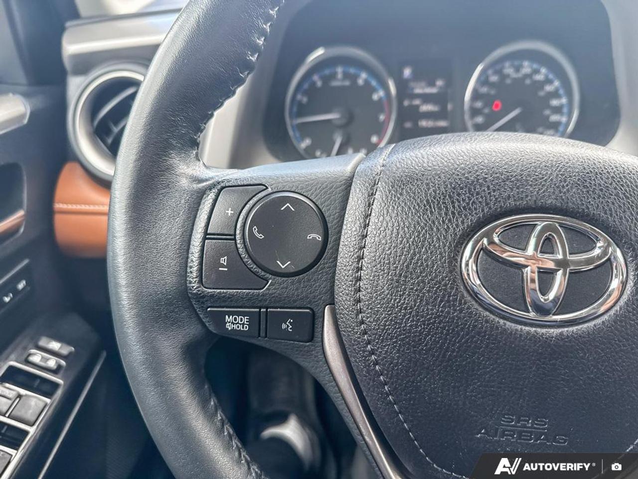 2018 Toyota RAV4 LIMITED / NO ACCIDENTS / ROOF / NAV / 360 CAMERA Photo