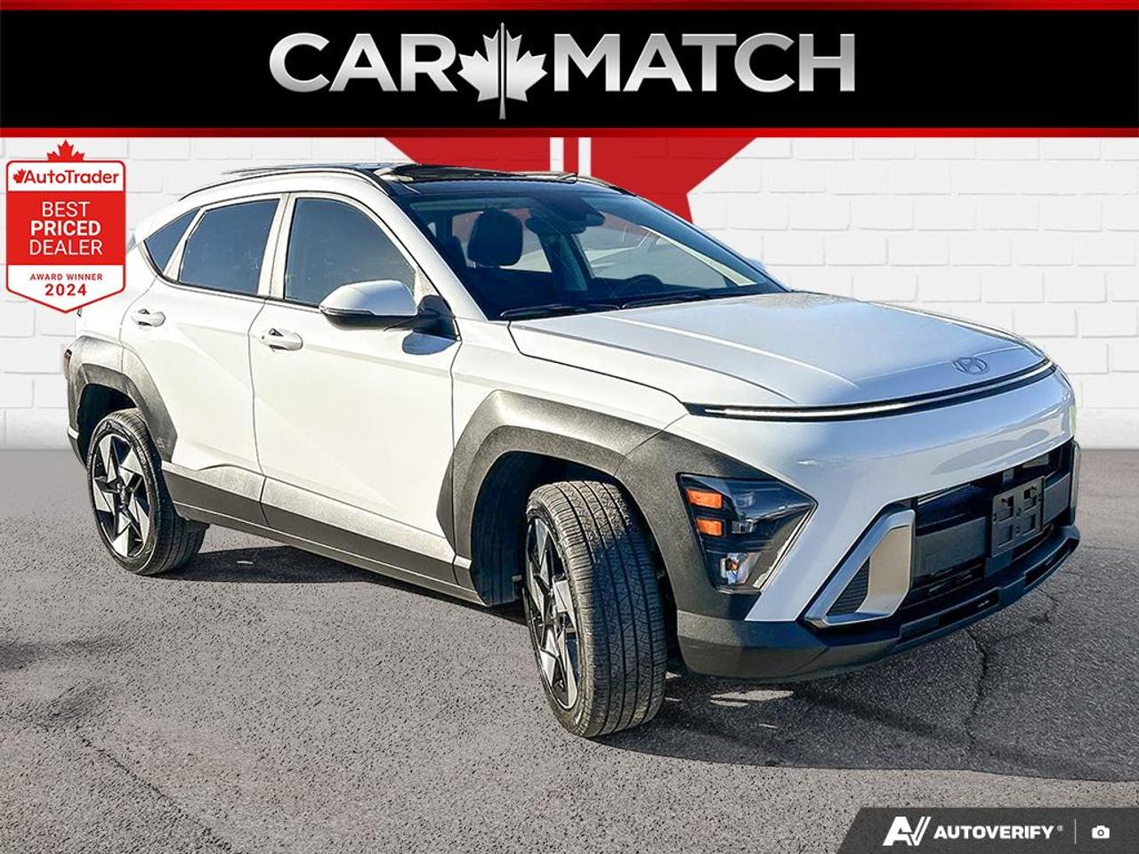 2025 Hyundai KONA PREFERRED SPORT / NO ACCIDENTS / ROOF / AWD Photo