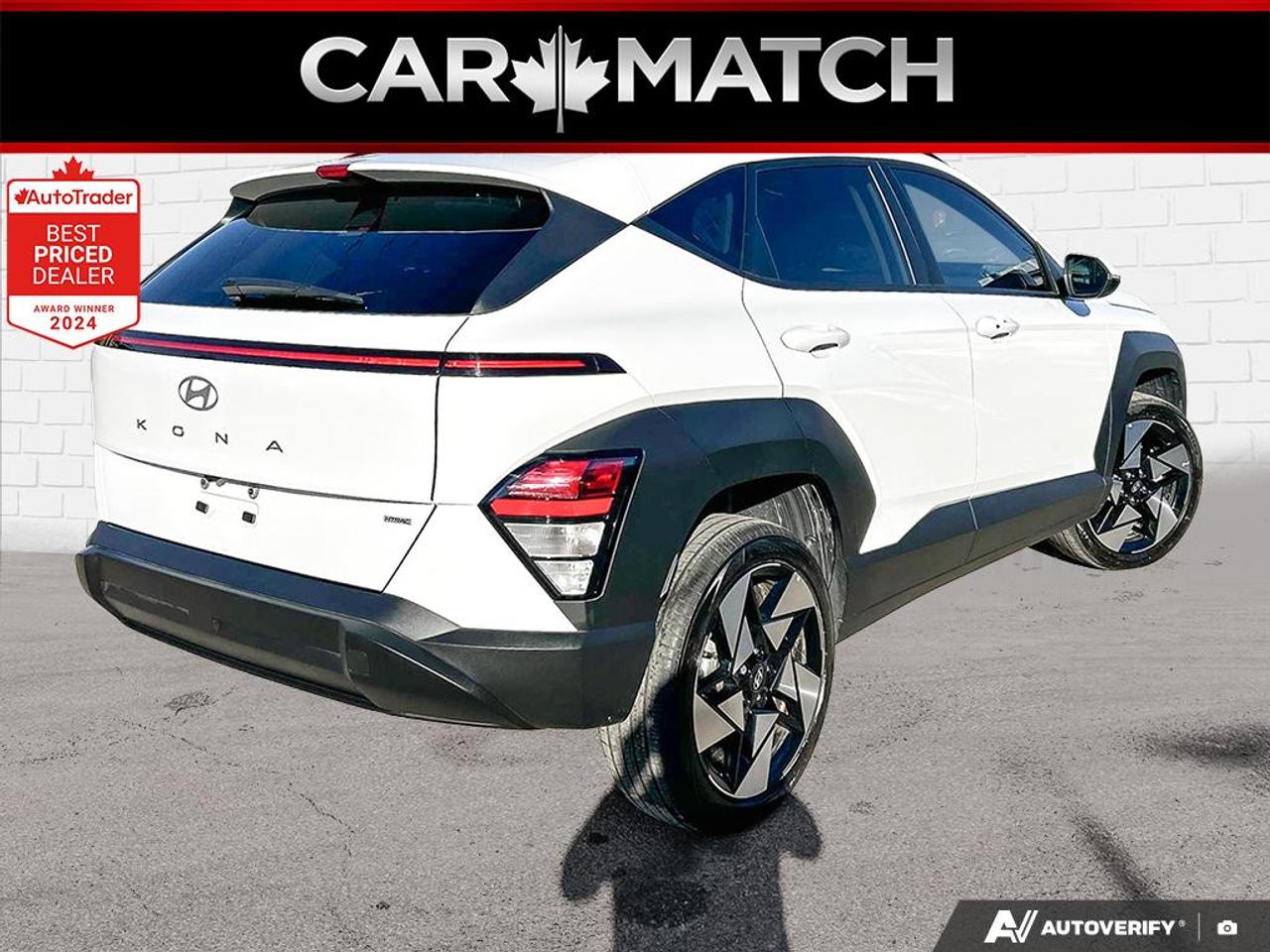2025 Hyundai KONA PREFERRED SPORT / NO ACCIDENTS / ROOF / AWD Photo