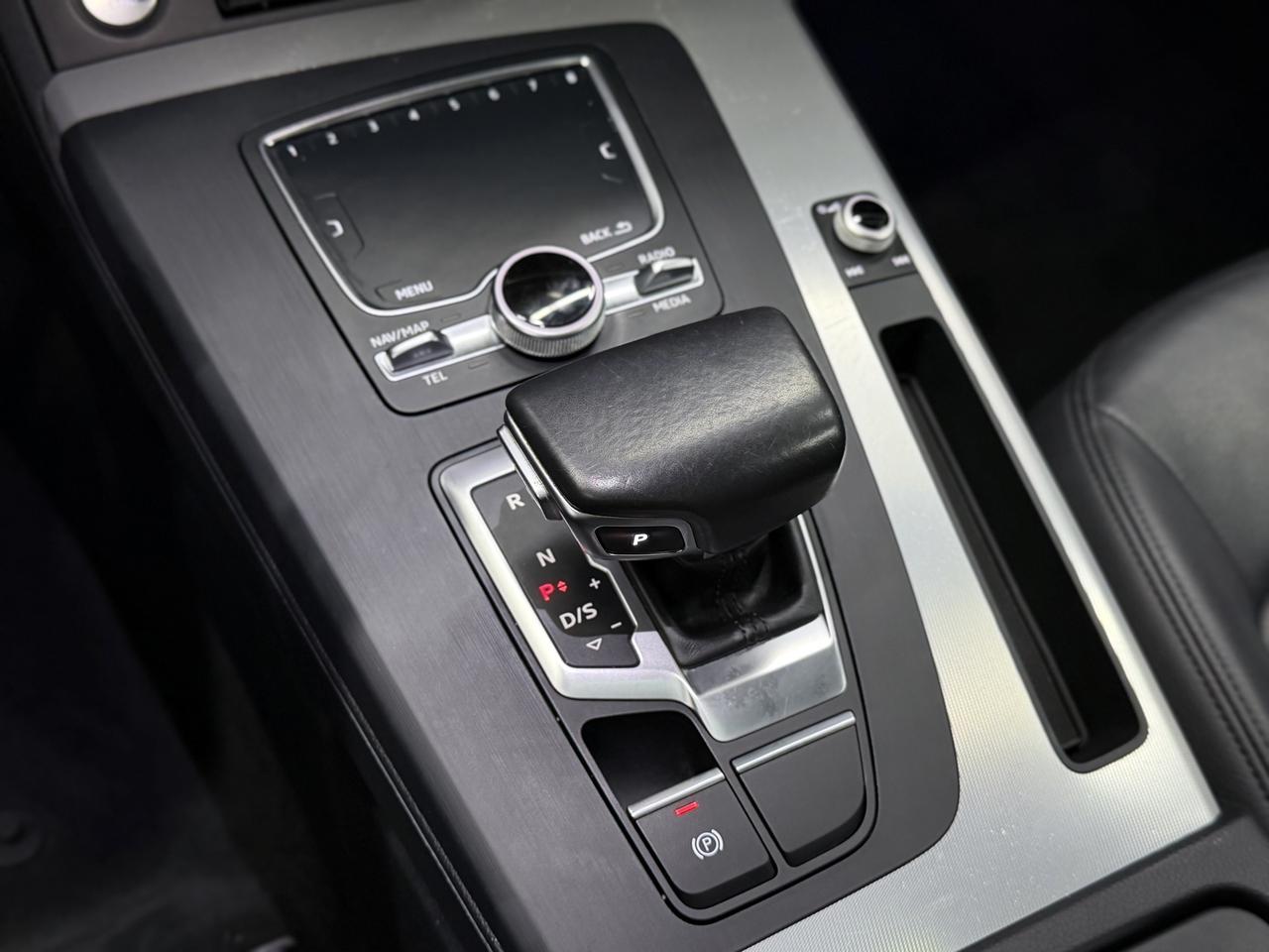 2018 Audi Q5 TECHNIK|NAV|360CAM|ACC|BSM|LKA|FCW|AMBIENT LIGHT| Photo