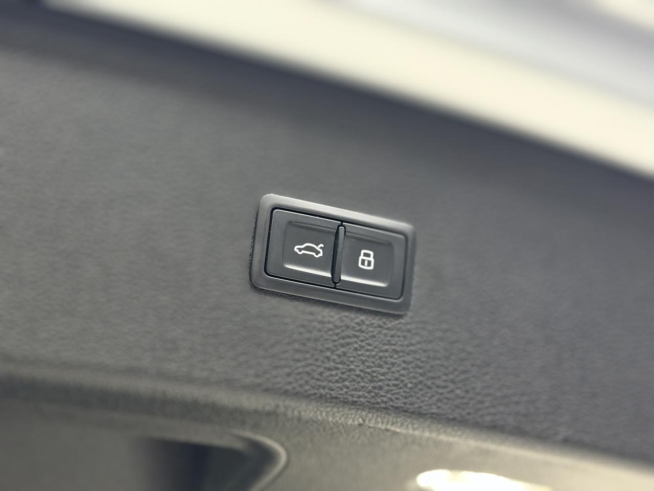 2018 Audi Q5 TECHNIK|NAV|360CAM|ACC|BSM|LKA|FCW|AMBIENT LIGHT| Photo