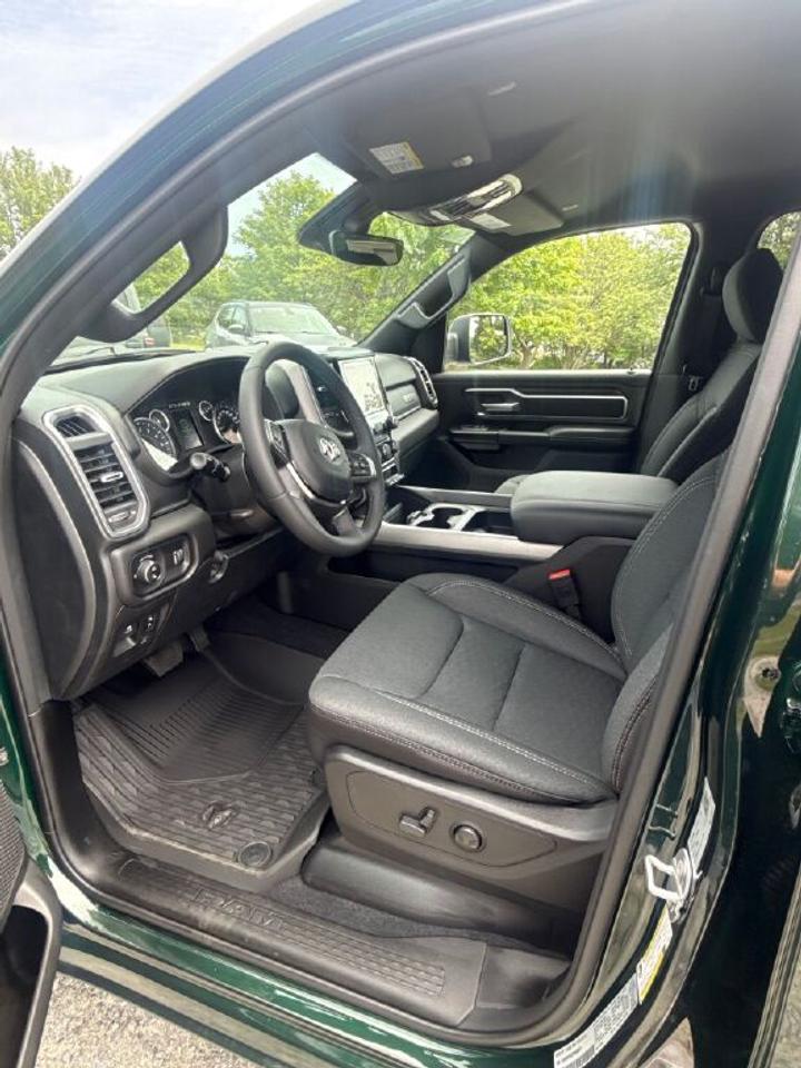 2026 RAM 1500 Big Horn Photo
