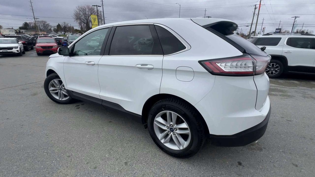 2018 Ford Edge SEL AWD Photo