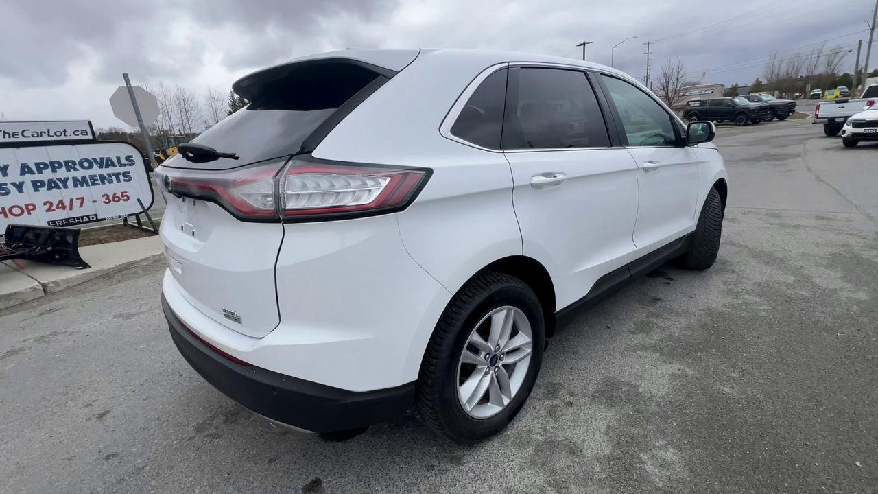 2018 Ford Edge SEL AWD Photo