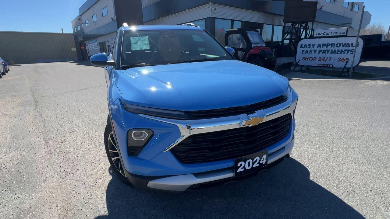 2024 Chevrolet TrailBlazer LT AWD, HEATED FRONT SEATS, SIRIUS XM, CRUISE CONTROL, BACK UP CAM, REMOTE START!! Photo