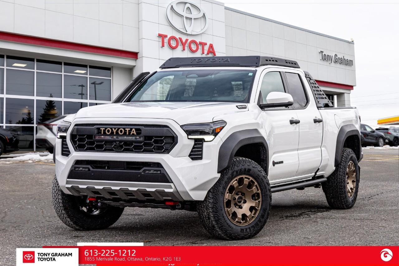 2026 Toyota TACOMA HYBRID  Photo0