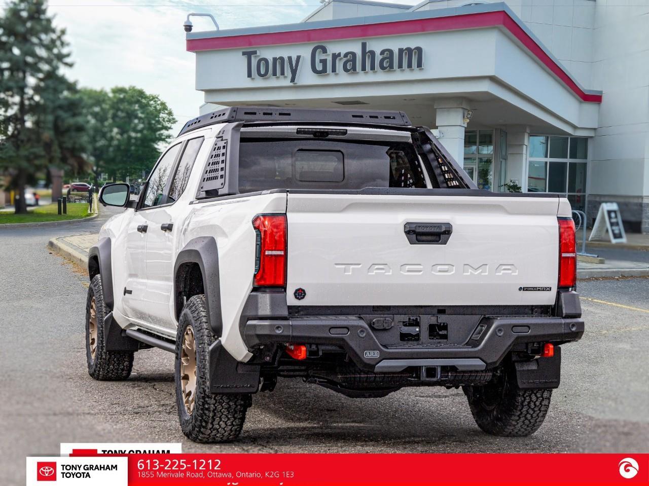 2026 Toyota TACOMA HYBRID  Photo2