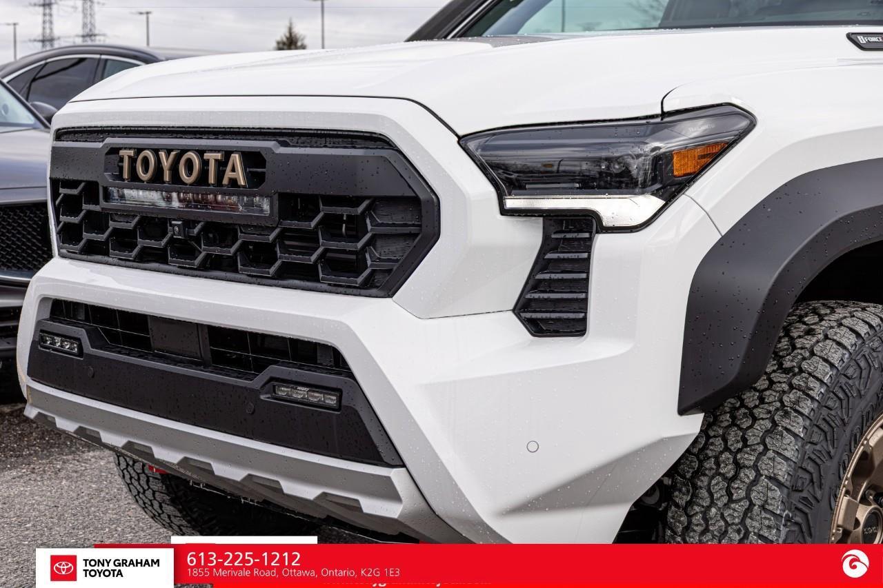 2026 Toyota TACOMA HYBRID  Photo