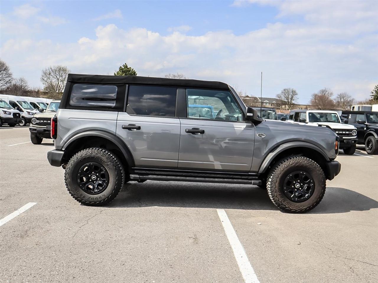 2022 Ford Bronco BADLANDS 4 DOOR ADVANCED 4X4 Photo3