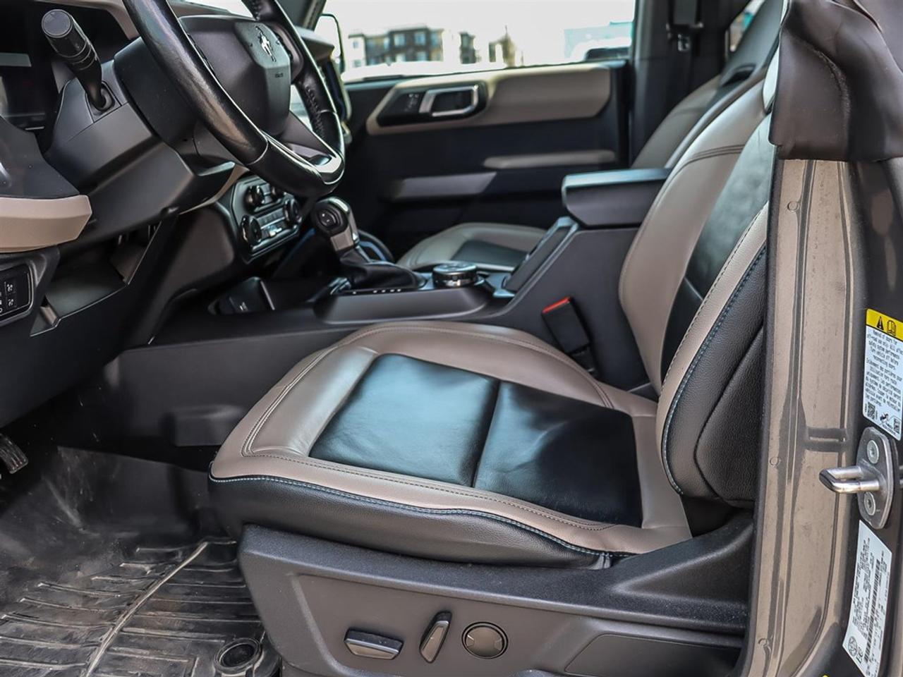 2022 Ford Bronco BADLANDS 4 DOOR ADVANCED 4X4 Photo