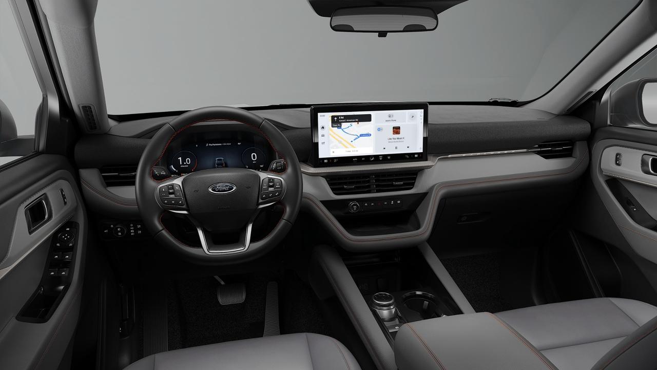 2026 Ford Explorer Active w/200A Pkg Photo5