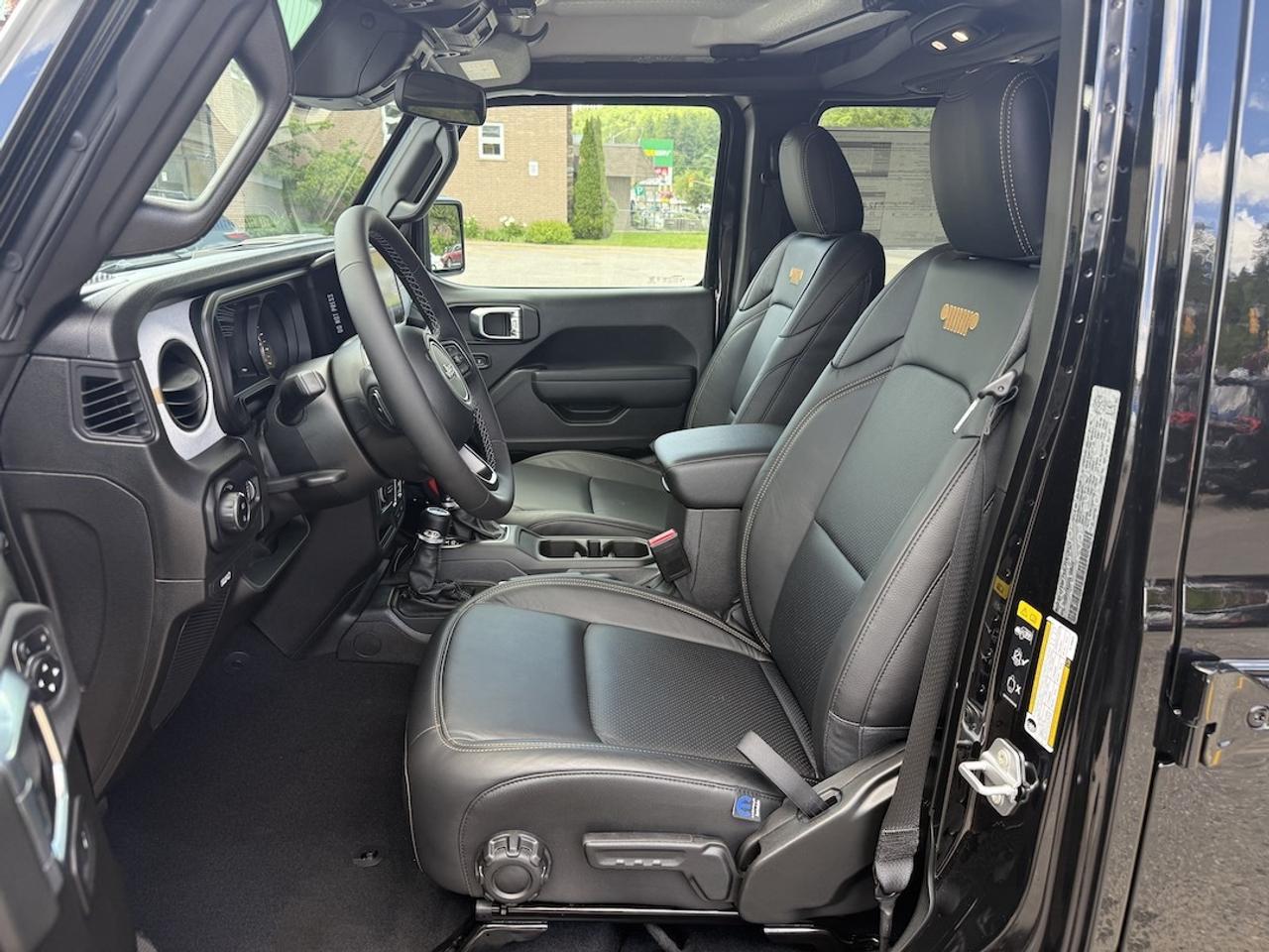 2026 Jeep Gladiator NightHawk 4x4 Photo