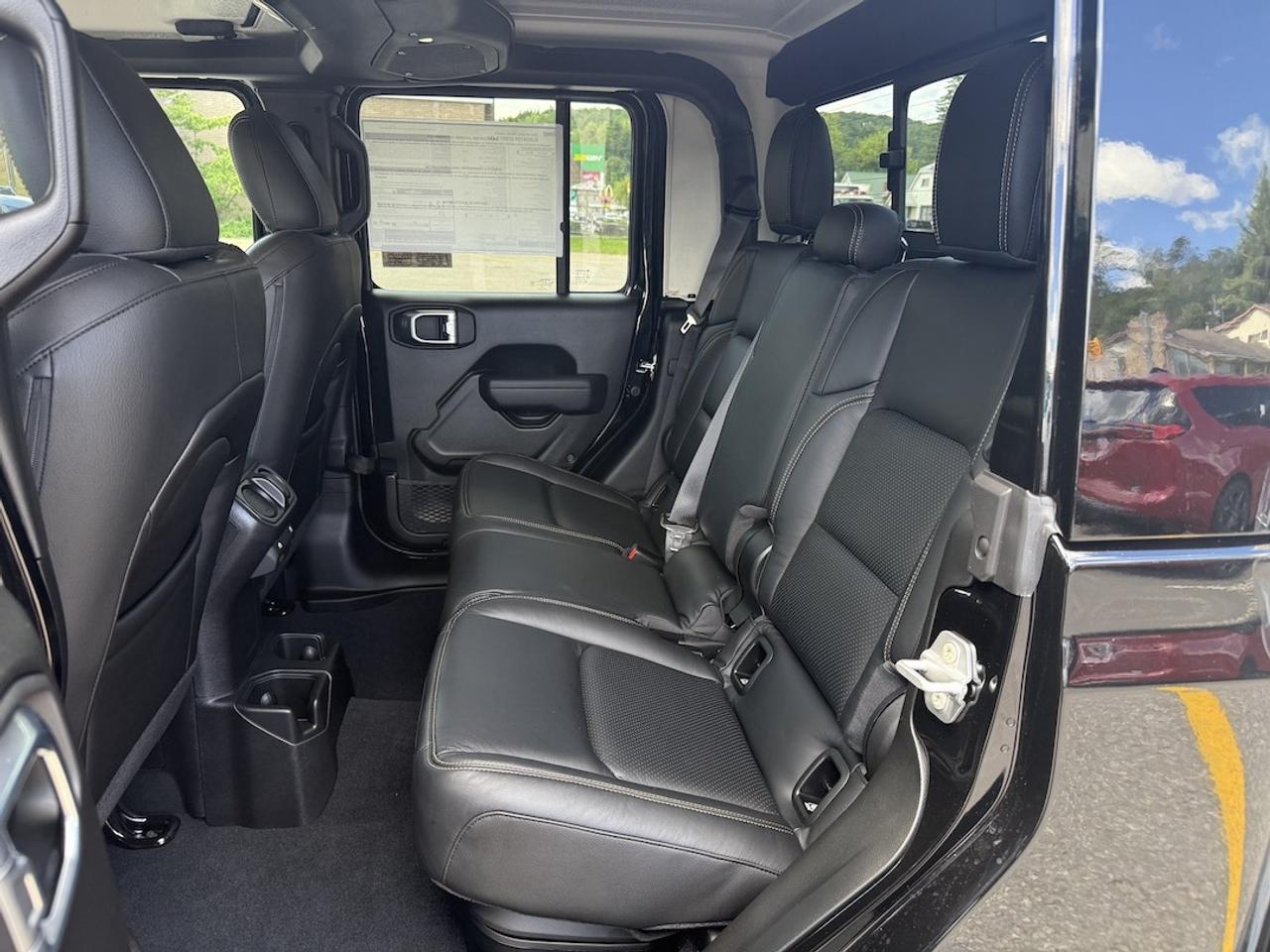 2026 Jeep Gladiator NightHawk 4x4 Photo