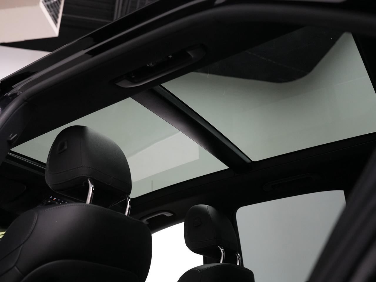 2022 Mercedes-Benz GLE 450 | AMG PKG | PREMIUM PKG | PANO | 20 IN Photo